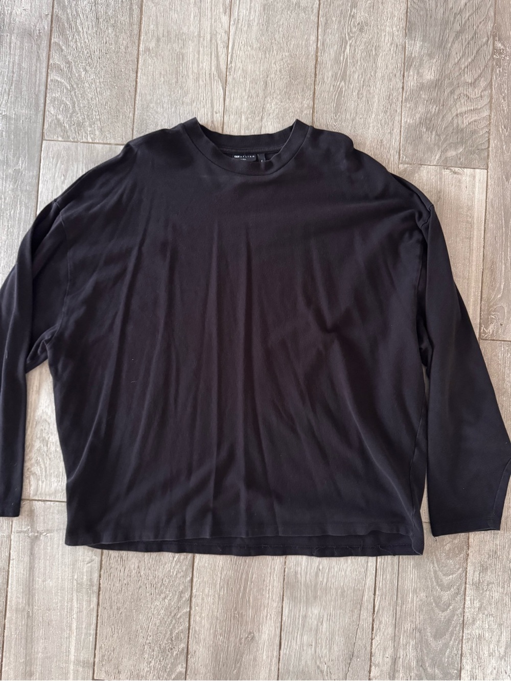 ASOS Men's Black Long-Sleeve Crew Neck Shirt